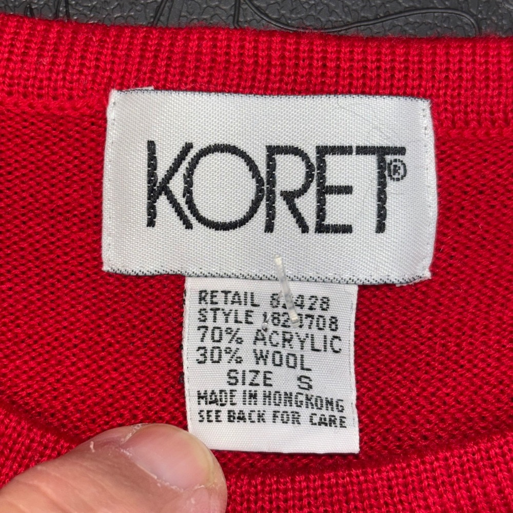 Vintage Koret Red Wool Blend Crest Embroidered Sweater NWT Small BoHo - Picture 2 of 7